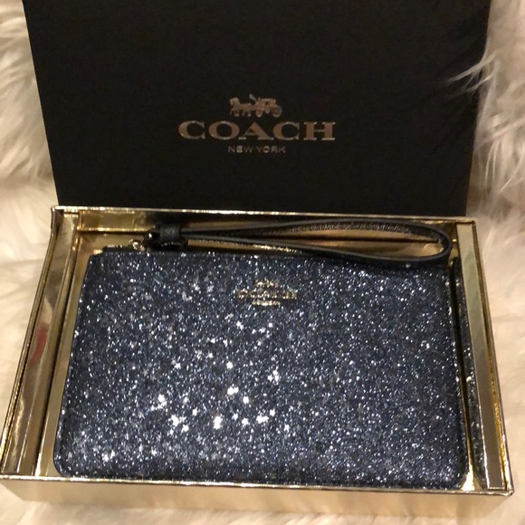 Coach Handbags - Coach Glitter Wristlet